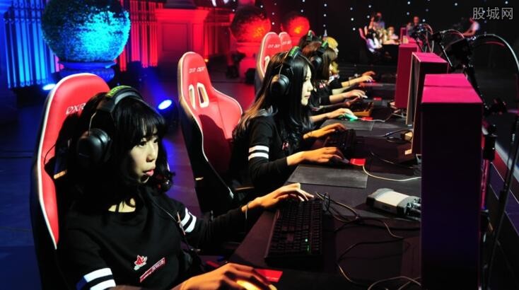 小贝林的故 小贝林的故