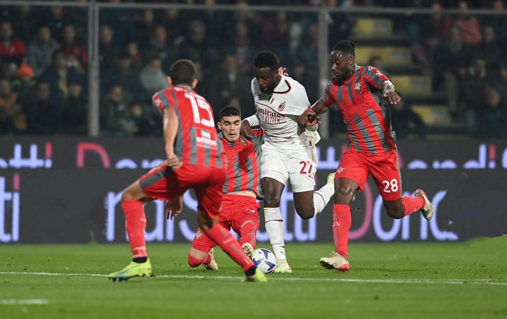 广东队的整 广东队的整